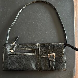 Apostrophe Black Leather Shoulder Bag
